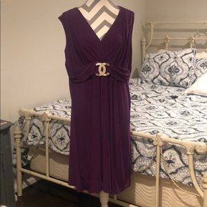 Plus size purple sleeveless purple dress